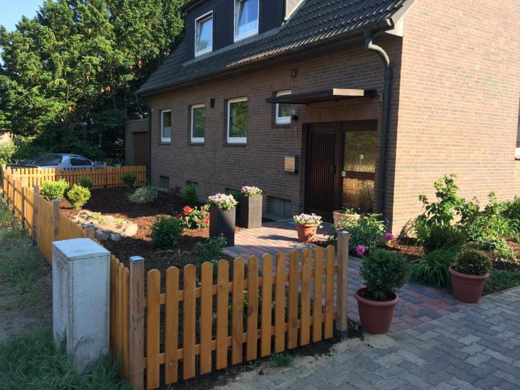 Ferienwohnung Schick Hamburg Geesthacht Exterior foto